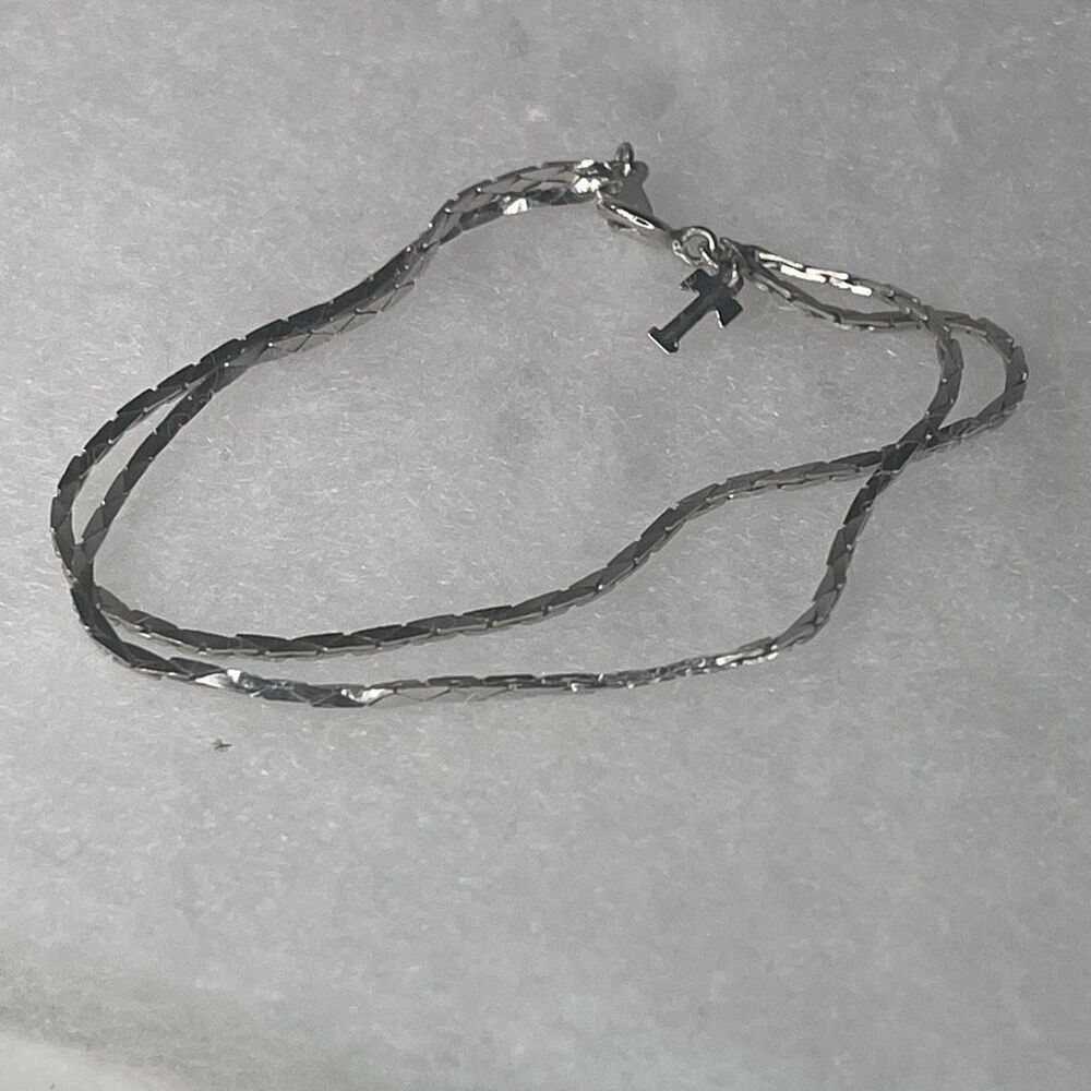 Vintage Trifari double chain silver tone bracelet.